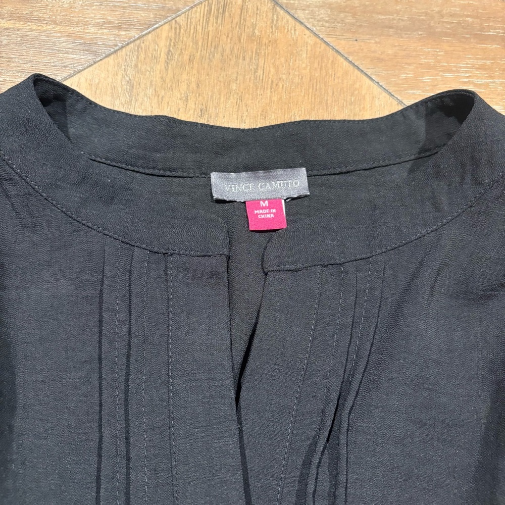 Vince Camuto Women's Split Button Neck Ruffle 3/4 Sleeve Black Blouse Size M - Picture 3 of 7
